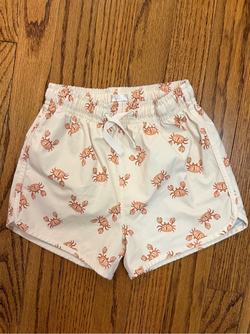 Boys Rylee + Cru Swim Trunks, Crabs. Size: 4-5Y